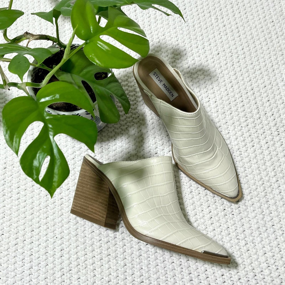 Steve Madden 9 Alanna Boots